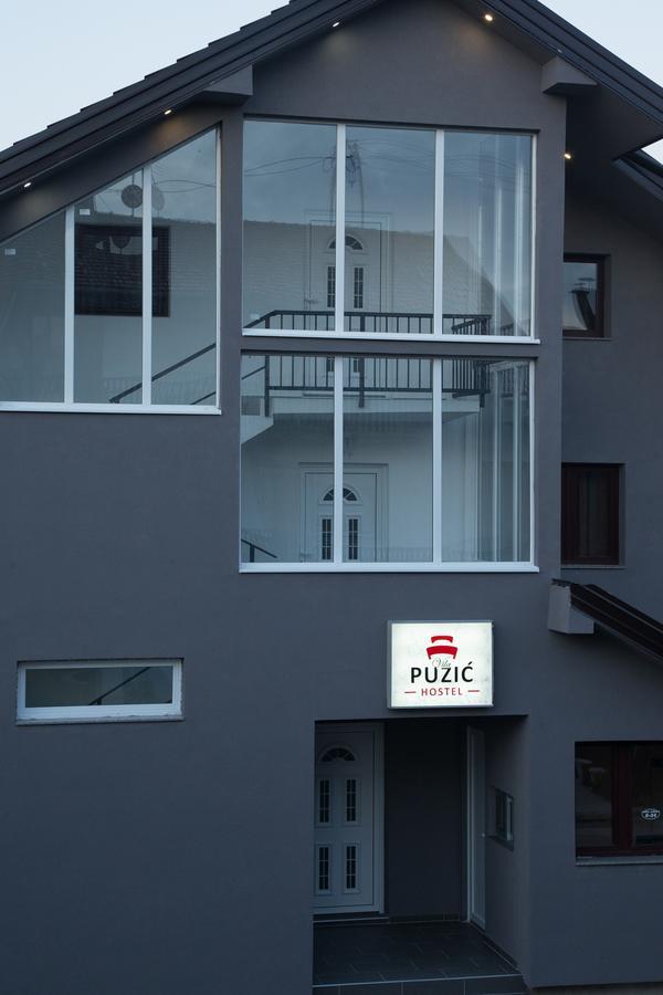 Guesthouse Vila Puzic بانيا لوكا المظهر الخارجي الصورة