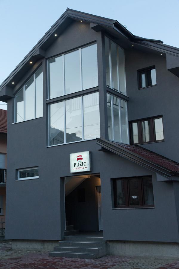 Guesthouse Vila Puzic بانيا لوكا المظهر الخارجي الصورة